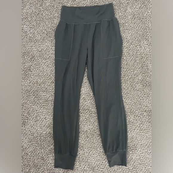 Athleta Pants - Athleta Cruise Jogger